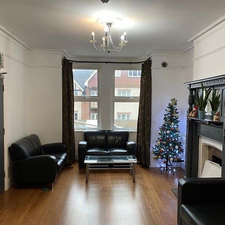 Buckingham Hotel High Wycombe Ngoại thất bức ảnh