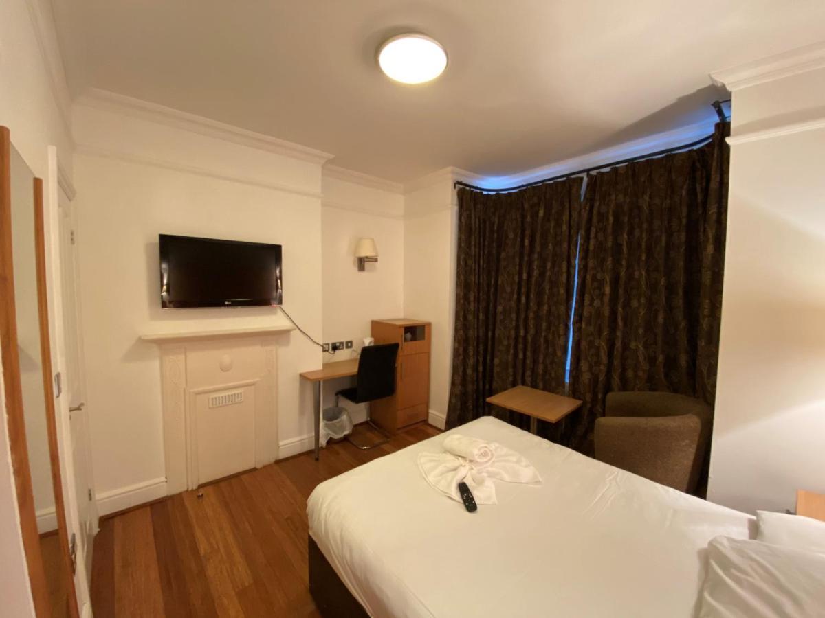 Buckingham Hotel High Wycombe Ngoại thất bức ảnh