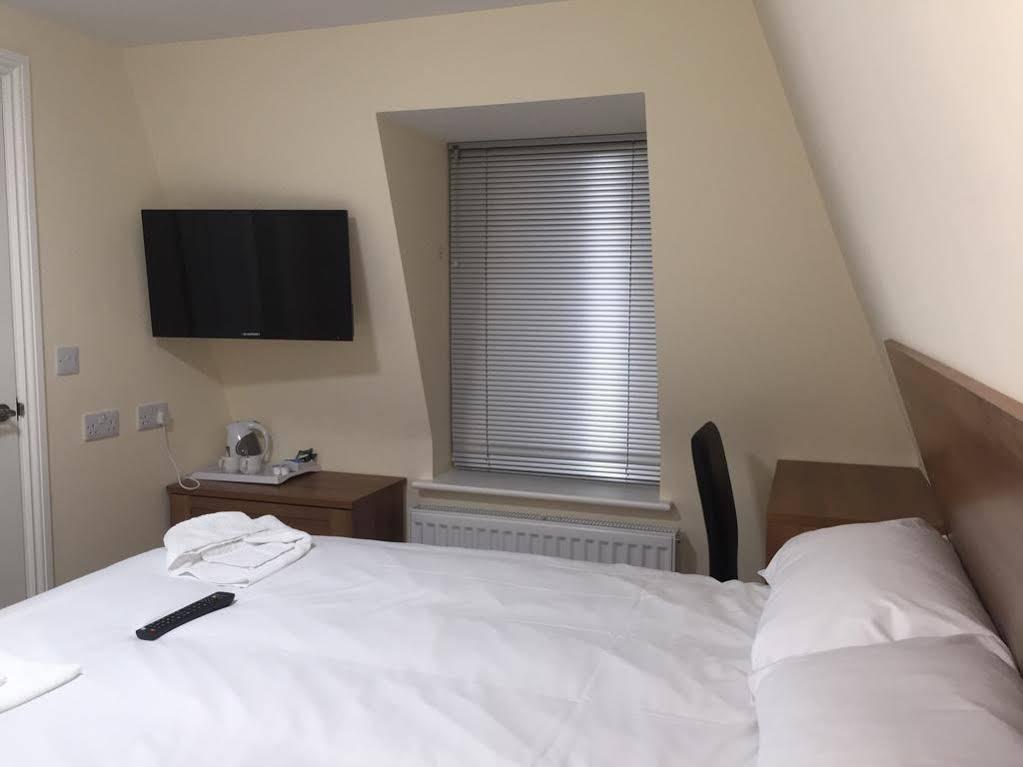 Buckingham Hotel High Wycombe Ngoại thất bức ảnh