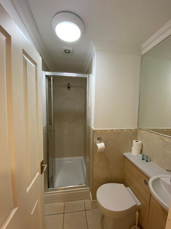 Buckingham Hotel High Wycombe Ngoại thất bức ảnh