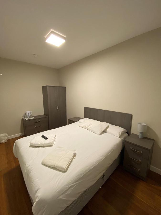 Buckingham Hotel High Wycombe Ngoại thất bức ảnh