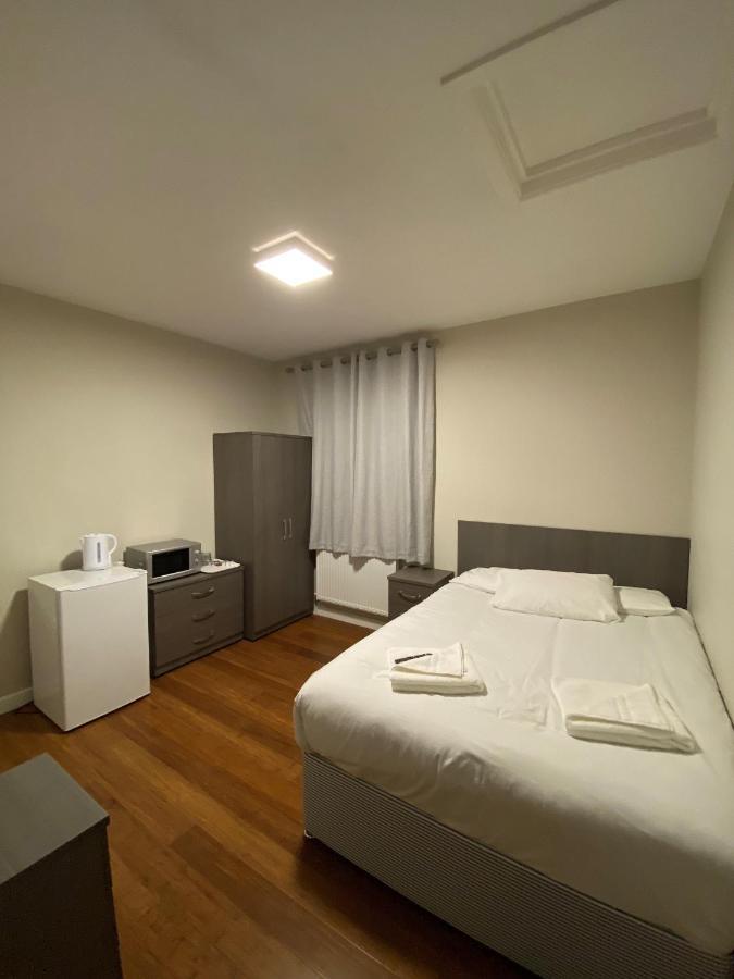 Buckingham Hotel High Wycombe Ngoại thất bức ảnh