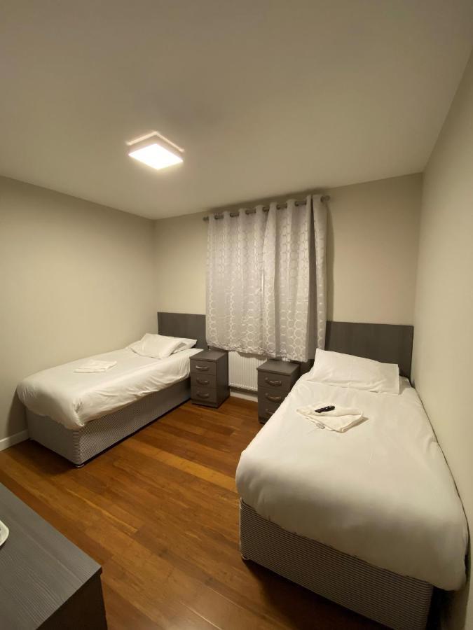 Buckingham Hotel High Wycombe Ngoại thất bức ảnh