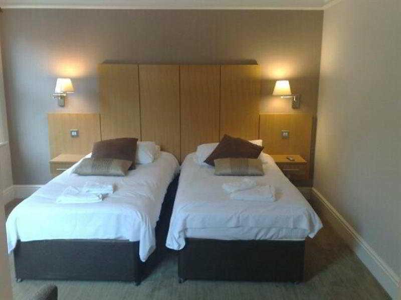 Buckingham Hotel High Wycombe Phòng bức ảnh