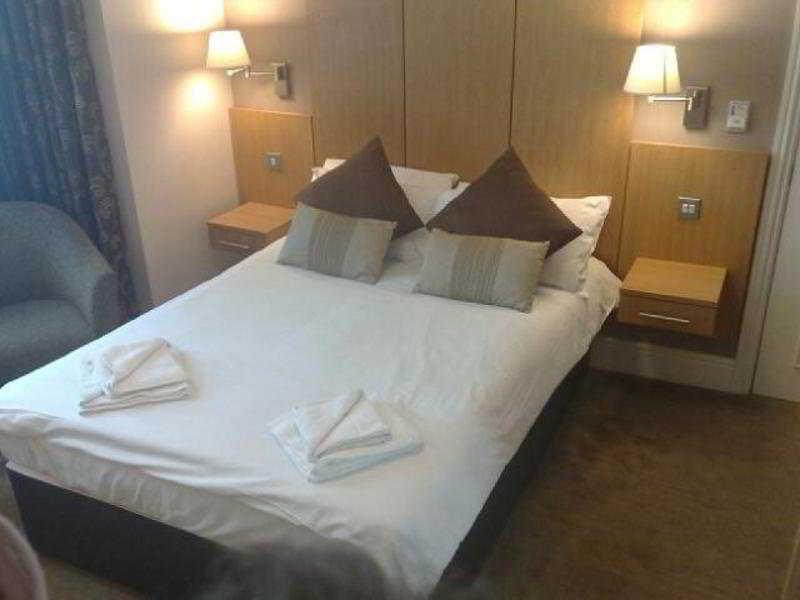 Buckingham Hotel High Wycombe Phòng bức ảnh
