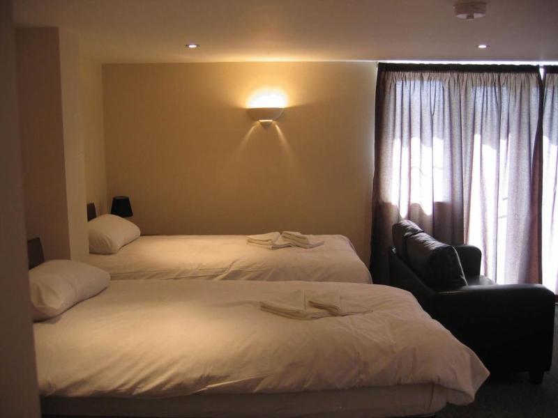 Buckingham Hotel High Wycombe Ngoại thất bức ảnh