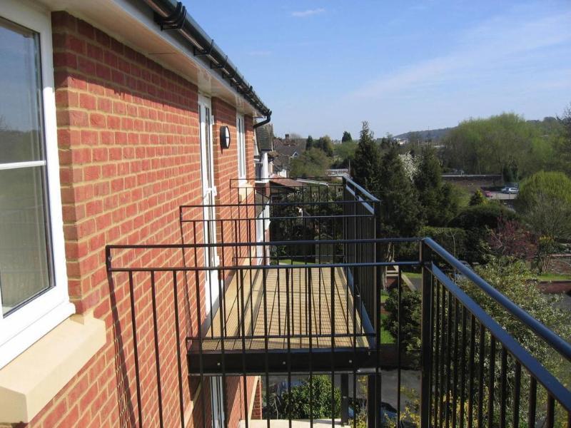 Buckingham Hotel High Wycombe Ngoại thất bức ảnh