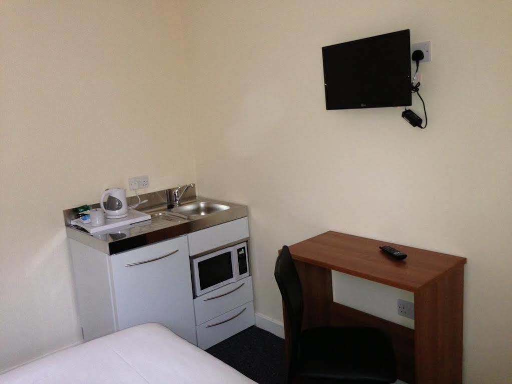 Buckingham Hotel High Wycombe Ngoại thất bức ảnh